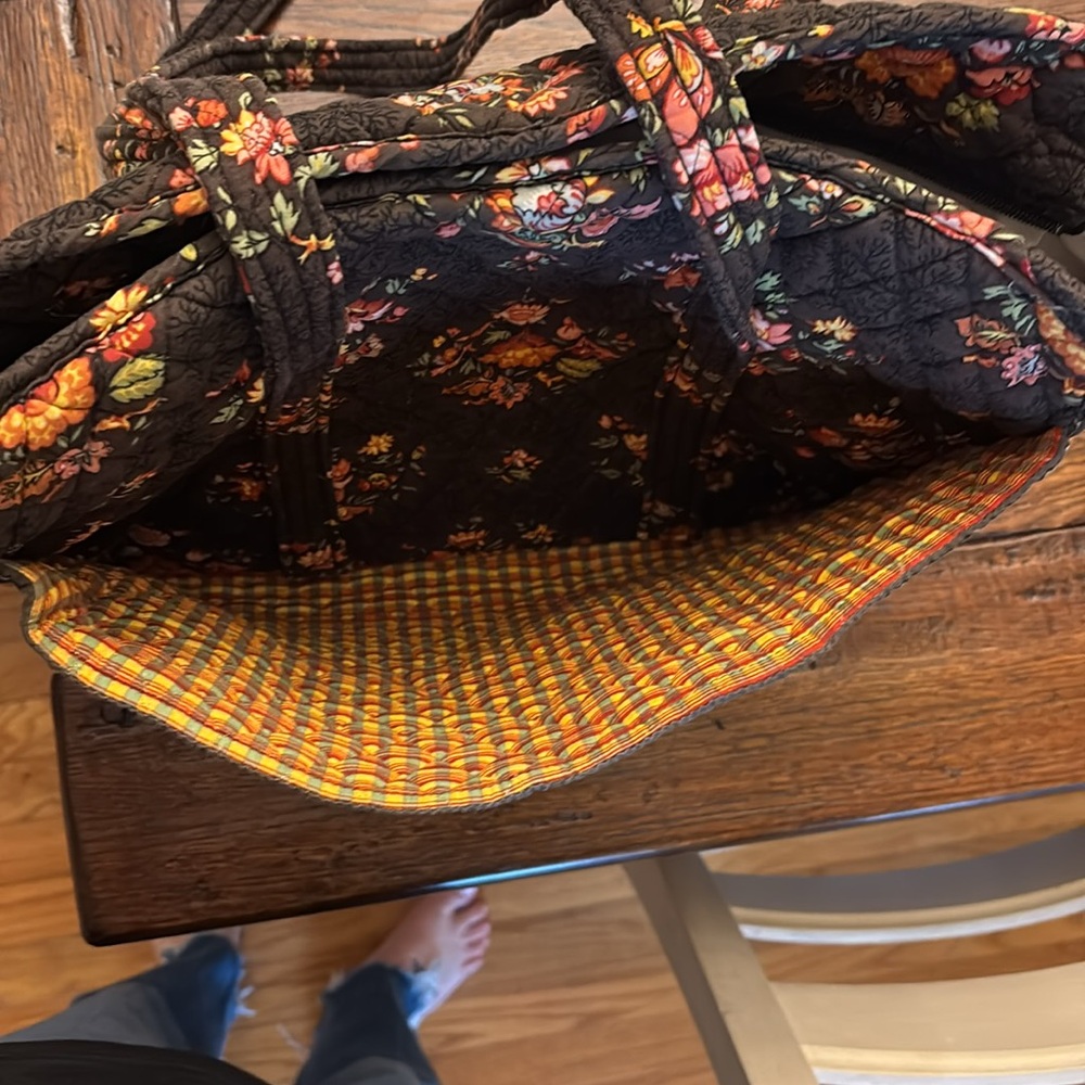 Vera Bradley Vintage Chocolat brown floral Quilted Shoulder Bag - Picture 4 of 9